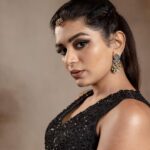 Aditi Shankar Instagram - Black dress care less ✨😌 . . . . . . . . . . . . . . . . . . . Styled by:- @dr.vinothinipandian 👗:- @bandananarulaofficial Accessories:- @mspinkpantherjewel 💄:- @artistrybyfathi 📸:- @kiransaphotography