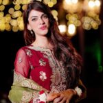 Aditi Vats Instagram – “Beauty is simply reality seen with
the eyes of love” – ♥️♥️♥️ Delhi – Heart of India