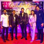 Aftab Shivdasani Instagram - ‘Art is where work meets love.’ 🎥🤍 Wearing my favourite @troycosta at the special screening of my friend @seaxanali ‘s film @loabivevijje . Thank you Male for all the love & warm welcome. Loved the film, many congratulations to the whole team. Best wishes. 👏🏼✨❤️ Also, a pleasure interacting with Mr. @ahmedmahloof at this special occasion. Warm regards. #loabivevijje #maldiviancinema🇲🇻 Male, Maldives