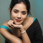 Aishwarya Dutta Instagram - Find your way in every sec of your journey ❤️🥳 Mua - @rithuzmakeupartistry Wearing- @sarina.theboutique On camera - @rangoli_photography Space - @rangoli_the_artist_space