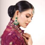 Aishwarya Dutta Instagram - 😍😍 Styled by @indu_ig Jewelry @fineshinejewels Styling team @_.nevedhitha._ Outfit @knotweddinghouse Shot by @en.nizharpadam Makeup @minalnathmakeovers Hairdo @sri_makeover_artistry