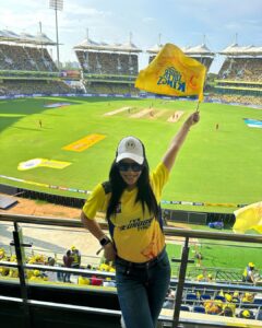 Aishwarya Dutta Instagram - Always a Csk fan 💛💛💛💛💛💛