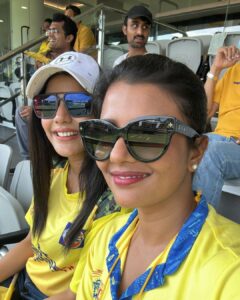 Aishwarya Dutta Instagram - Always a Csk fan 💛💛💛💛💛💛