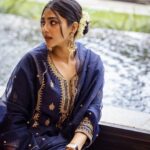 Aishwarya Lekshmi Instagram - Chola Tour comes to an end. Caught up in a whirlwind of emotions. Our film is yours from tomorrow. See you all in theatres. 👋 Vetrivel Veeravel ⚔️ Outfit : @sureenachowdhri Styling : @stylebyami @garimagarg14 Jewellery : @kishandasjewellery Pictures: @arunprasath_photography