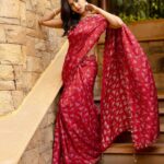 Aishwarya Lekshmi Instagram - मुम्बई ❤️ Saree : @punitbalanaofficial Jewels : @narayanjewels @amigos.rizwan Styling : @stylebyami @garimagarg14 Pictures : @kiransaphotography Hair : @soverpukhrambam