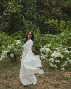 Aishwarya Lekshmi Instagram - 🕊️ @anavila_m @amethystchennai 📸 : @yaami____