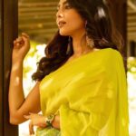 Aishwarya Lekshmi Instagram - 🪷 Chola Tour | Delhi Outfit details Saree : @monikanidhii Jewellery : @kishandasjewellery Styling : @stylebyami @garimagarg14 Pictures : @kiransaphotography Hair : @soverpukhrambam