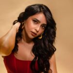 Aishwarya Lekshmi Instagram - 🦩 @deme_love_ . @misho_designs . @dhanyaraghavan