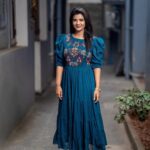 Aishwarya Rajesh Instagram - Be happy for this moment ….. Makeup @prakatwork hairstyle @motwanikiara Photography @murlee_photography