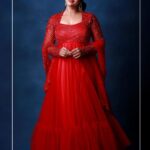 Aishwarya Rajesh Instagram - There is a shade of Red for every Women Happy women’s day to all d beautiful women out there ❤️ Outfit @studio149 makeup @ananthmakeup Hairstyle @sharmilahairstylist Photography @udaya_kaptures Asistant @supramanian.d