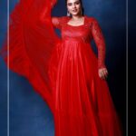 Aishwarya Rajesh Instagram – There is a shade of Red for every Women Happy women’s day to all d beautiful women out there ❤️ 
Outfit @studio149 
makeup @ananthmakeup 
Hairstyle @sharmilahairstylist 
Photography @udaya_kaptures 
Asistant @supramanian.d