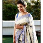 Aishwarya Rajesh Instagram – Wearing this beautiful saree from @avantrabytrends ❤️❤️❤️ 
Makeup @ananthmakeup 
Hairstylish @m_a_h_i_hairdo 
Asistant @supramanian.d 
Saree @avantrabytrends
Photography @udaya_kaptures