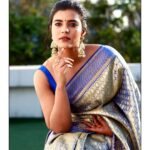 Aishwarya Rajesh Instagram - Wearing this beautiful saree from @avantrabytrends ❤️❤️❤️ Makeup @ananthmakeup Hairstylish @m_a_h_i_hairdo Asistant @supramanian.d Saree @avantrabytrends Photography @udaya_kaptures