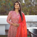 Aishwarya Rajesh Instagram - Patience is the key to joy ❤️ Wearing this classy outfit from @merasalofficial for Run baby Run press meet 😍 Makeup @ananthmakeup Hairstylish @amulhairstylist Photography @cyril_eanastein