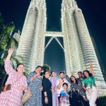 Aishwarya Rajesh Instagram - Twin tower KL ❤️❤️❤️ Travel partner @gtholidays.in @iam_manikanta_rajesh @aishwarya4547 @sofia.sof.official @sanambinduforever @ramjiramesh @nagamani8569