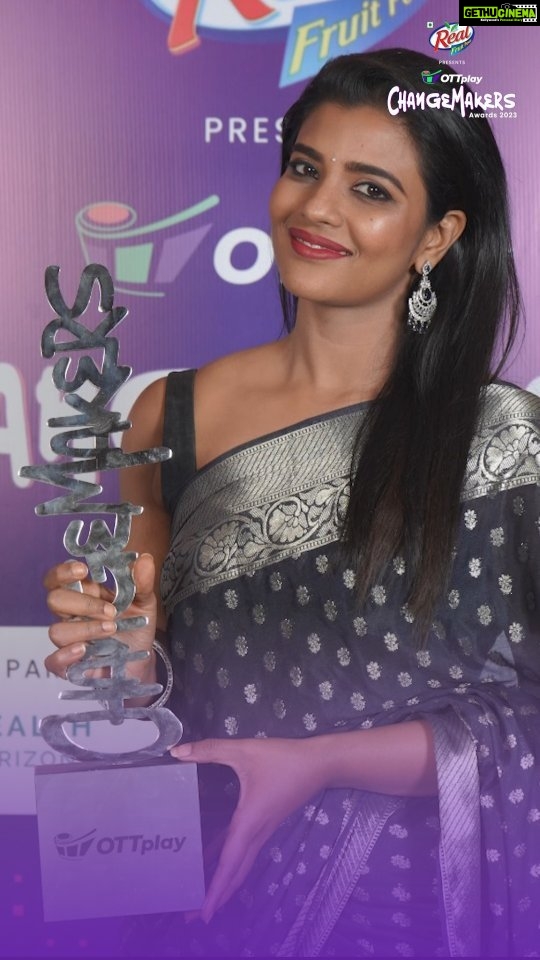 Aishwarya Rajesh Instagram - Aishwarya Rajesh aka ‘Driver Jamuna’ made a stunning appearance at our OTTplay ChangeMakers Awards Night🚀😍 Warmest congratulations to her on winning the ‘Inspiring Performer Of The Year’ Award at our mega event! 🤩💜 . Real Fruit Juices & Beverage Presents #OTTplayChangeMakers Awards 2023 @realjuices . Associate Sponsors @healthhorizonsindia 🏥 @greyon_cosmetics 💅💄 @dpaulstravel 🧳✈️ . . . . #RealJuices #RealActiv #HealthHorizons #DPauls_Travel #GreyOnCosmetics #OTTplay #OTTplayPremium #MazeyKaroMultiply . #AishwaryaRajesh #DriverJamuma #TheGreatIndianKitchen #RunBabyRun #WorldFamousLover #tollywoodmoviestars