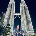 Aishwarya Rajesh Instagram – Twin tower KL ❤️❤️❤️ 
Travel partner @gtholidays.in 
@iam_manikanta_rajesh @aishwarya4547 @sofia.sof.official @sanambinduforever @ramjiramesh @nagamani8569