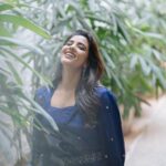 Aishwarya Rajesh Instagram - Life is a blur when one is essaying different role ; it is so fulfilling ❤️❤️ Farhana promotions hyderabad 😊 Wearing @studio149 Makeup @ananthmakeup Photography @teampixel8 Jewellery @original_narayanapearls