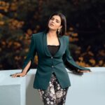 Aishwarya Rajesh Instagram - Beautifully captured by @murlee_photography Wearing this classy outfit @studio149 Make up @ananthmakeup Hairstyle #Mahi