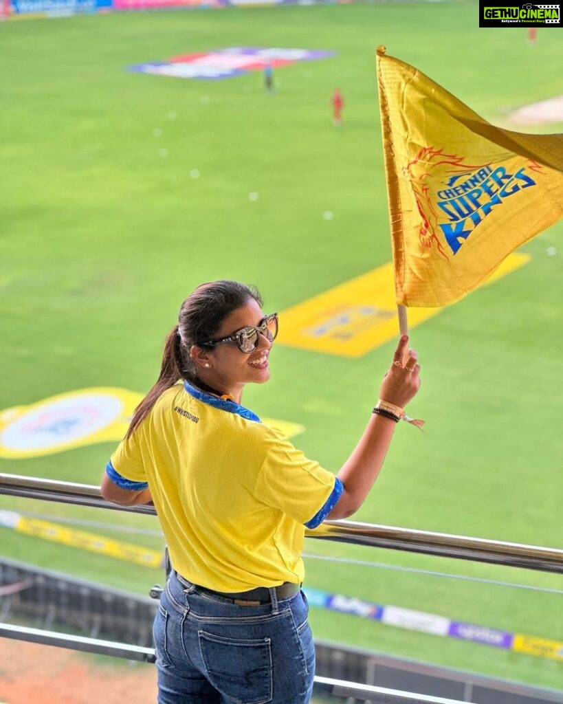 Aishwarya Rajesh Instagram - Watta match 😍 CSK ❤️ Will be bak stronger ❤️