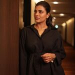 Aishwarya Rajesh Instagram - Black 🖤🖤🖤 Makeup @ananthmakeup Hairstyle. @m_a_h_i_hairdo Photography @crackjackphotography