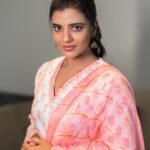 Aishwarya Rajesh Instagram - Wearing this elegant outfit @themadrasboutique Photography @crackjackphotography Makeup @ananthmakeup Hairstyle @m_a_h_i_hairdo