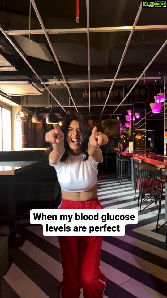Aishwarya Sakhuja Instagram - Iss Khushi ki keemat tum kya jaano!!! 🥺🥺🥺🥺 . . 📍: @truetrammtrunk . . #diabetes #type1diabetes #bloodglucose #reelsinstagram #reelkarofeelkaro #reelitfeelit #aishwaryasakhuja