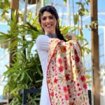 Aishwarya Sakhuja Instagram - Nothing much... just thought of Spreading a lil brightness and color on your feed ♥️ . . #smile #shine #festivevibes #indianwear #festivewear #instagood #instamood #instadaily #aishwaryasakhuja