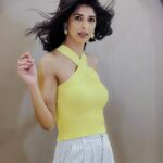 Aishwarya Sakhuja Instagram - My favourite colour is Sunshine ☀️ . . 📍: @byou.in . . #sunshine #yellow #ootd #fashionista #fashiongram #fyp #instamood #instagood #instadaily #aishwaryasakhuja