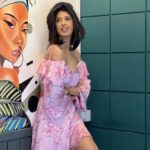 Aishwarya Sakhuja Instagram - Take a deep breath, it's a new week, a new beginning to start afresh! 💕 . . 📍: @official360degrees 👗: @labelshivaninirupam 💇‍♀️: @s.khadtare . . #mondayvibes #newweek #pinkdress #fyp #fashionista #fashiongram #instagood #instamood #instadaily #aishwaryasakhuja