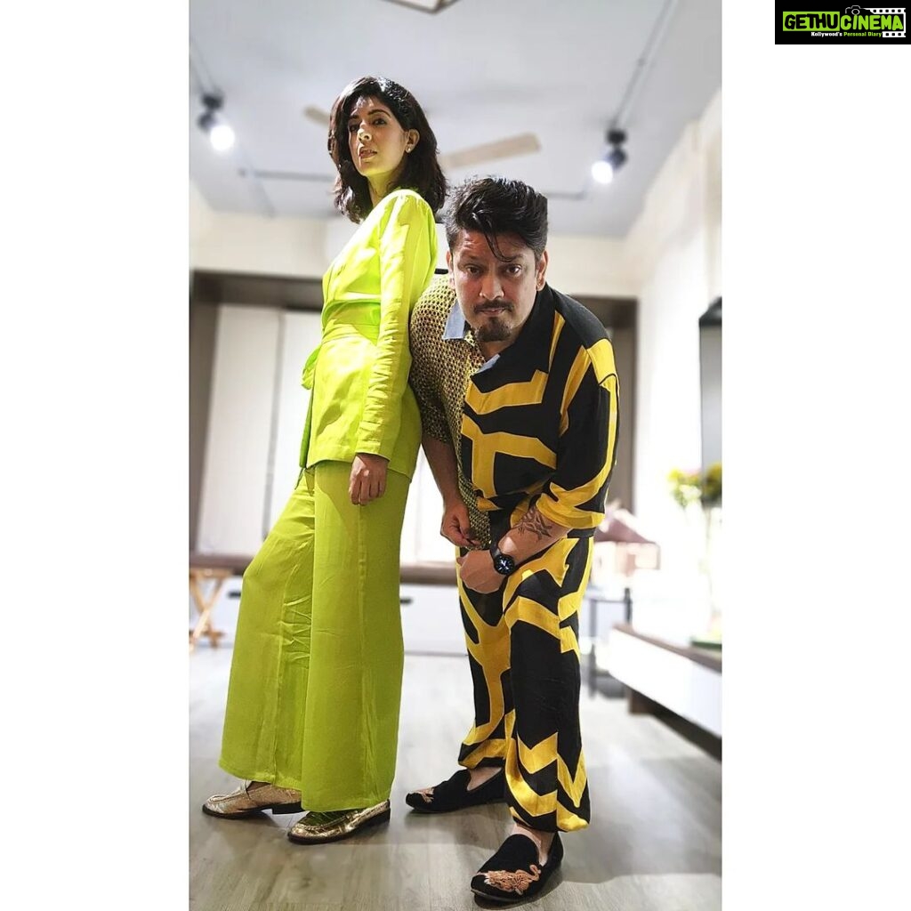 Aishwarya Sakhuja Instagram - Happy colours turn us into a happy duo... Outfits by @labelshivaninirupam @rohitnag9 #rohitaishwarya #couplegoals #happycolors #stylefashion #neon #rohitash #roash #aishwaryasakhuja #rohitnag #stylemeup