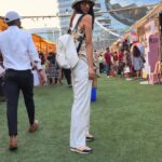 Aishwarya Sakhuja Instagram - 🤷‍♀️ . . #mondaymood #goodtimes #goodvibes #instamood #instagood #aishwaryasakhuja
