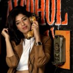 Aishwarya Sakhuja Instagram – Telephones have become so vintage that it instantly brings a smile on the face of millennials and the gen z keep struggling to use them…Swipe till the end to see the difference! 📞 

Which category do you belong to?
.
.
#telephone #vintage #olddays #modern #millenials #genz #goodtimes #goodvibes #aishwaryasakhuja