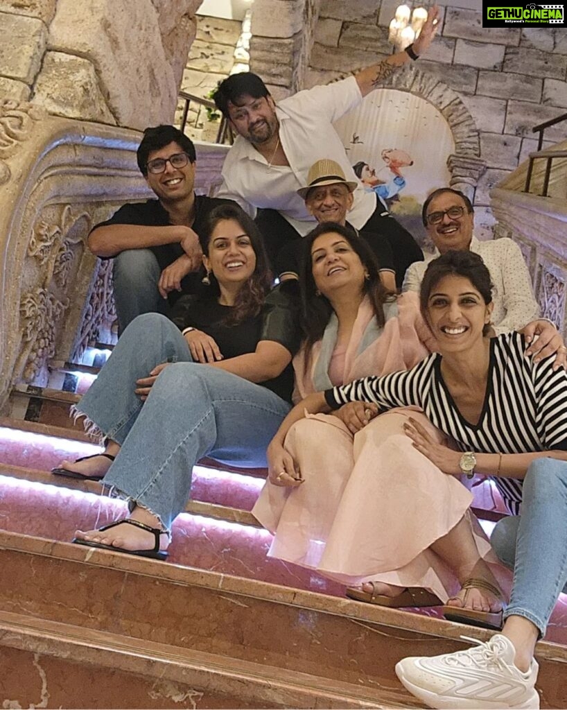 Aishwarya Sakhuja Instagram - I'm in Mumbai, but left my heart back in Dubai! 🫠 . . #dubai #dubaiphotodump #familytime #goodtimes #goodvibes #instagood #instamood #instadaily #aishwaryasakhuja
