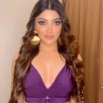 Akanksha Puri Instagram - Dil laga sahi jagah ek aur mouka hai 😝❤️ . . #company #reels #reelinstagram #reelitfeelit #video #trending #video #love #beingme #akankshapuri #❤️