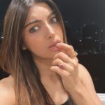 Akanksha Puri Instagram - English English English…… . . #goodmorning #morning #reels #reelsinstagram #reelitfeelit #funny #video #trending #love #smile #beingme #akankshapuri #❤️
