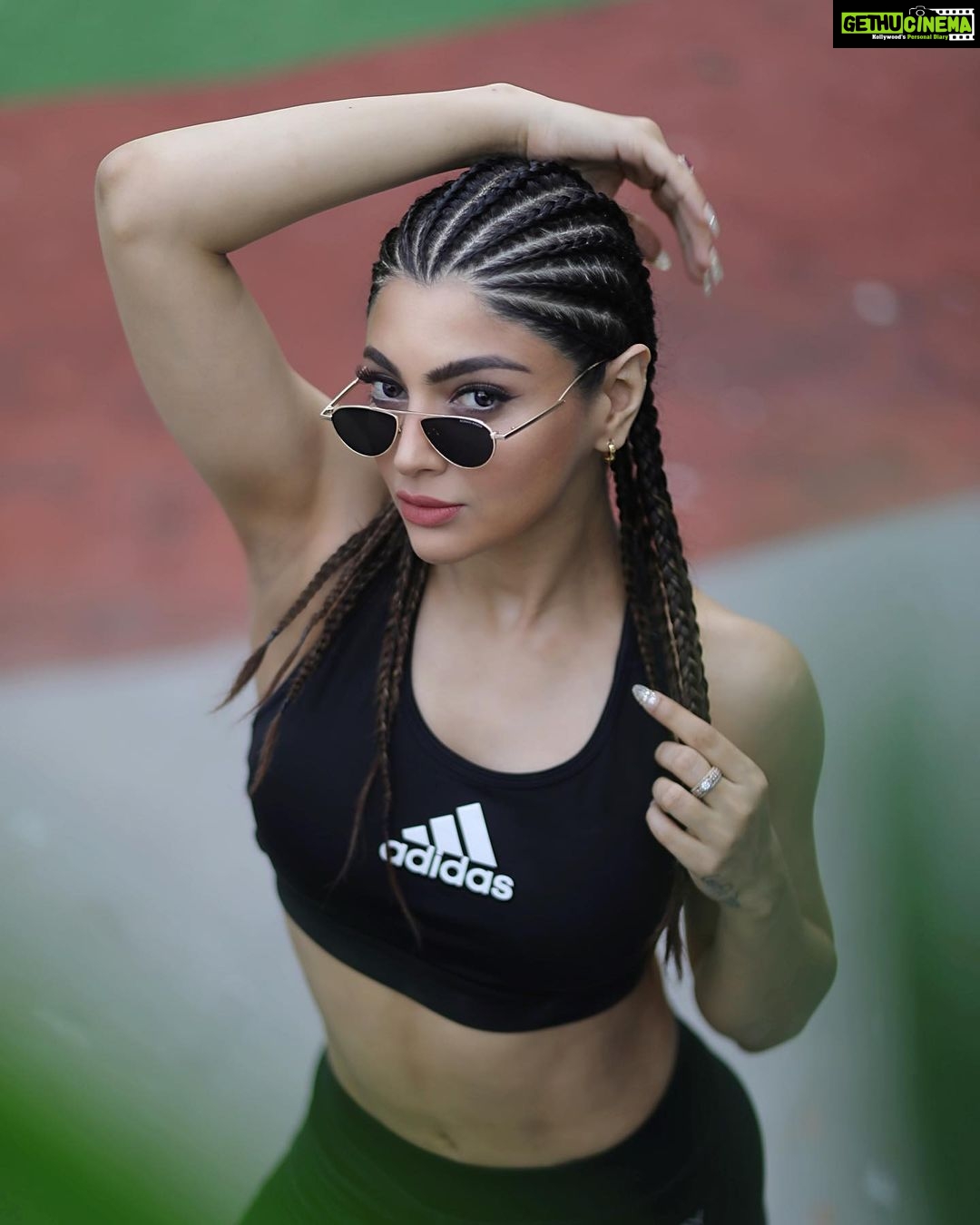 Akanksha Puri - 39.7K Likes - Most Liked Instagram Photos
