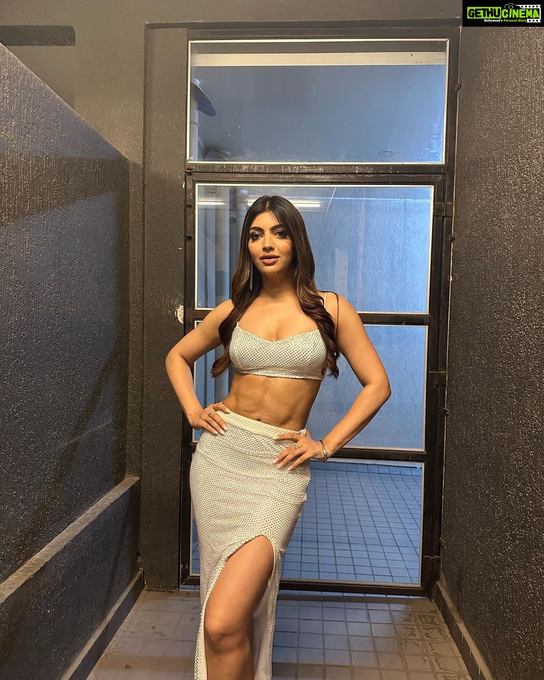 Akanksha Puri - 65.3K Likes - Most Liked Instagram Photos