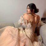 Akanksha Puri Instagram - Princess Vibes 🤩❤️ . . #bts #reels #reelitfeelit #reelsinstagram #instagram #instagood #fashion #love #style #beauty #smile #fitandfabulous #boldandbeautiful beingme #akankshapuri #❤️ . . Make up @makeupwithvidhi hair @makeup_byrahul Styled by - @styleme_sukanya Head stylist - @sukanya_kandarkar Asst stylist - @rudrakshichande @_aziya_aziz2728 @nidhi_harsora21 Outfit - @amadicoutureofficial Location- @blivestudio.in Shot by - @drkphotography_ Managed by - @rhitikgandhi__
