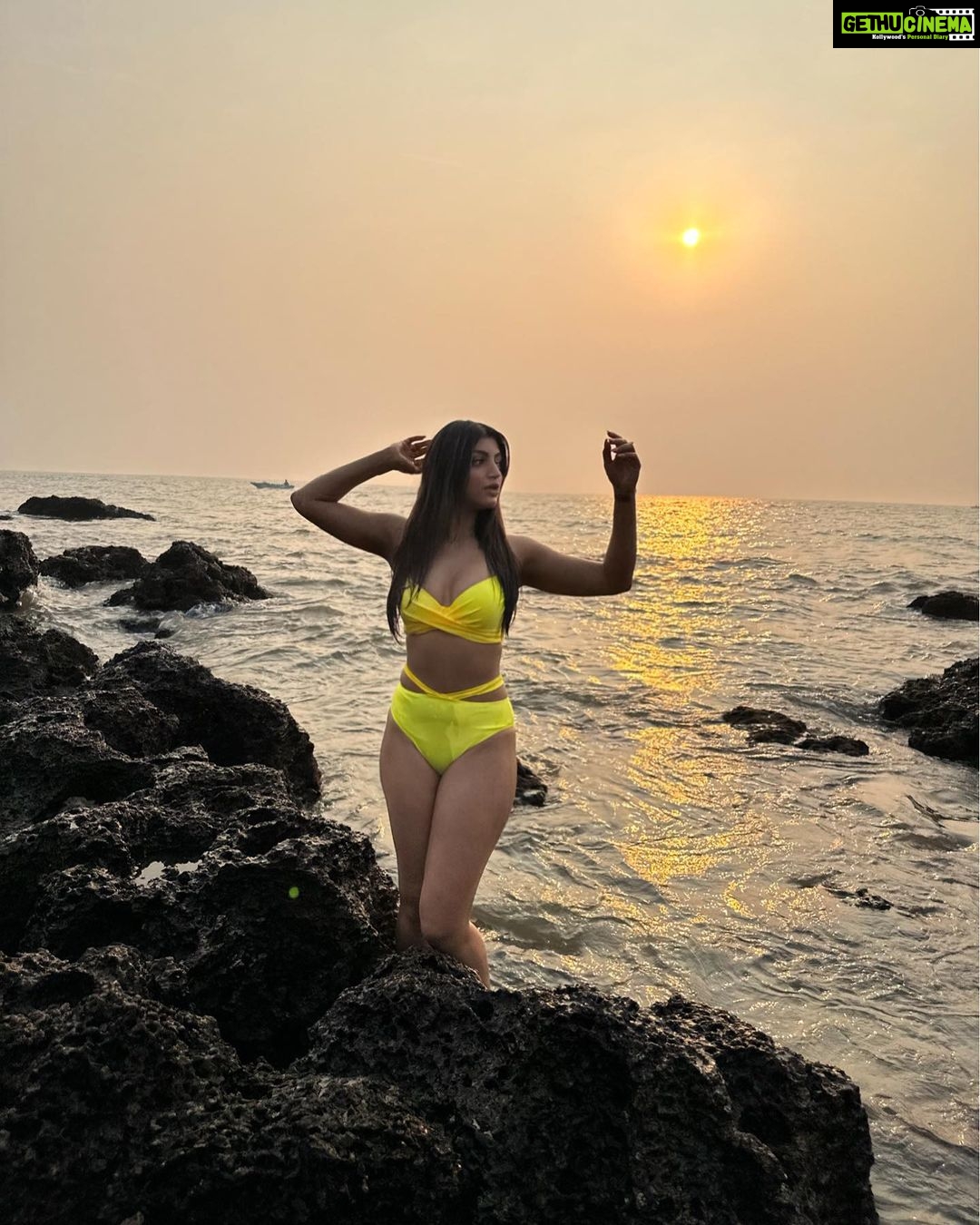 Akanksha Puri - 42.5K Likes - Most Liked Instagram Photos