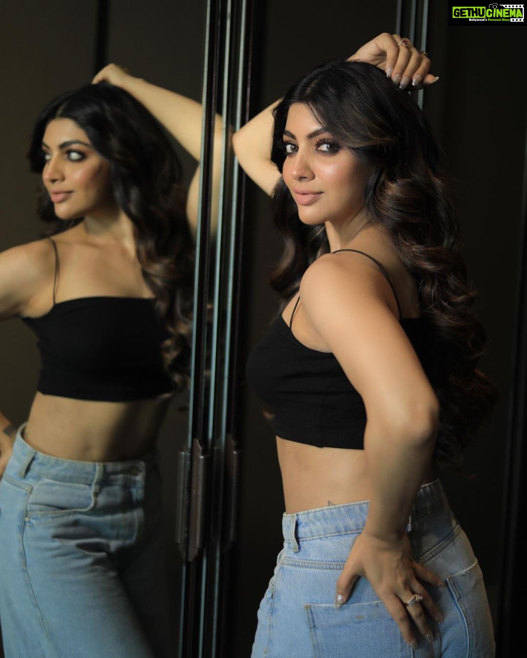 Akanksha Puri - 38.2K Likes - Most Liked Instagram Photos