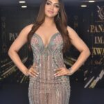 Akanksha Puri Instagram - Most Stylish Actress ☺️🔥 . . Outfit- @nikhitatandon Jewellery- @jiadiamonds Styled by- @junejasanchi Love you all ! Thanks for your love and support always ❤️ #awards #panache #moststylishactress #event #love #grattitude #beingme #akankshapuri #❤️