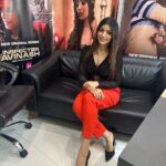 Akanksha Puri Instagram - From the promotions of my new web series "Inspector Avinash” streaming only on @officialjiocinema !! Thank you everyone for loving me as “Meetu Punjaban” ❤️ . . #inspectoravinashwebseries #inspectoravinashonjiocinema