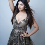 Akanksha Puri Instagram - Let’s get it started ❤️💕 . . #morning #instagood #instagram #instagood #picoftheday #photography #fashion #style #fitandfabulous #boldandbeautiful #beingme #akankshapuri #❤️ Styled by - @styleme_sukanya Head stylist - @sukanya_kandarkar Asst stylist - @rudrakshichande @_aziya_aziz2728 @nidhi_harsora21 Makeup - @makeupwithvidhi Hair - makeup_byrahul Outfit - @amadicoutureofficial Location- @blivestudio.in Shot by - @drkphotography_ Managed by - @rhitikgandhi__