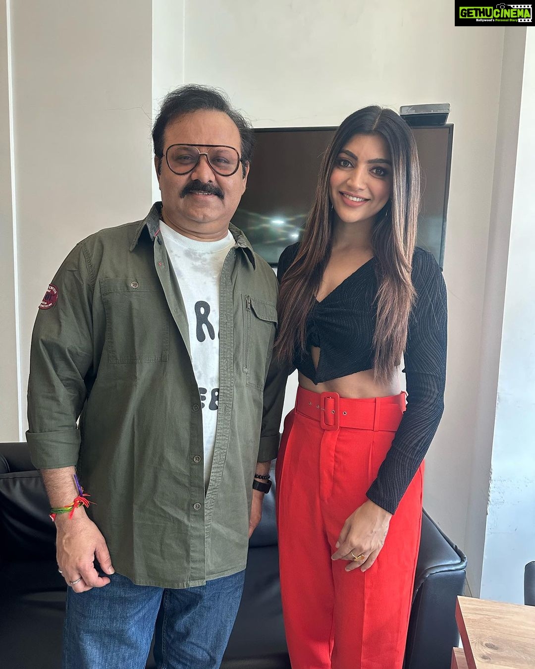 Akanksha Puri Instagram - From the promotions of my new web series "Inspector Avinash” streaming only on @officialjiocinema !! Thank you everyone for loving me as “Meetu Punjaban” ❤️ . . #inspectoravinashwebseries #inspectoravinashonjiocinema