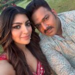 Akanksha Puri Instagram - So happy to shoot for this super romantic and beautiful song with the POWER STAR PAWAN SINGH @singhpawan999 💕 Thanks a lot @tips @tips.bhojpuri for this opportunity!! Can’t wait for the release 🤩❤️