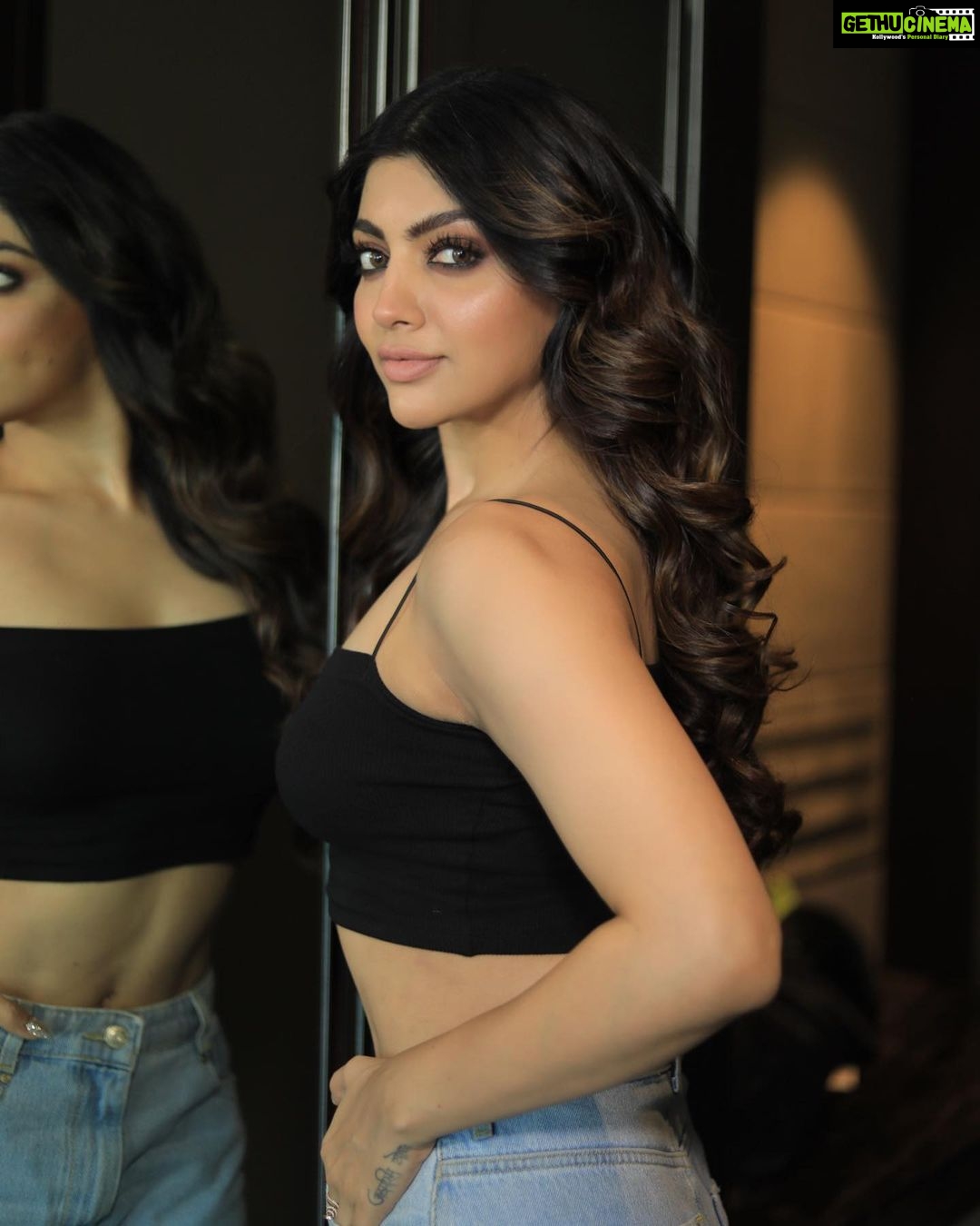 Akanksha Puri - 38.2K Likes - Most Liked Instagram Photos