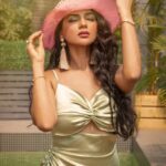 Akansha Chamola Instagram – #sunkissed looking goooooood ☀️
📸 @artographybysagar
HMUA @nikksmakeupartist @nikksmua
.
.
.
.
.
.
.
.
.
.
.
.
.
.
.
.
.
.
.
.
.
.
.
.
.
.
.
#instagood #instafashion #lookbook #photoshootideas #instamakeup #instalove #instahair #fashiondiaries #summervibes #photoshoot #curvyfashion #curvyconfidence #prettygirls #hat #instacute #instastyle