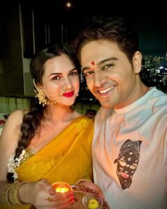 Akansha Chamola Instagram - Last of this series ….. where @gauravkhannaofficial managed 3 costume changes 😝😝😝😝
.
.
.
.
.
.
.
.
.
.
.
.
.
.
.
.
.
.
.
.
.
.
.

#couplegram #karwachauth #indianfestival #couplegoals #marriedlife #cutecouples #couplestyle #lookbook #sareefashion #instalike #instagood #love #gratitude #blessed