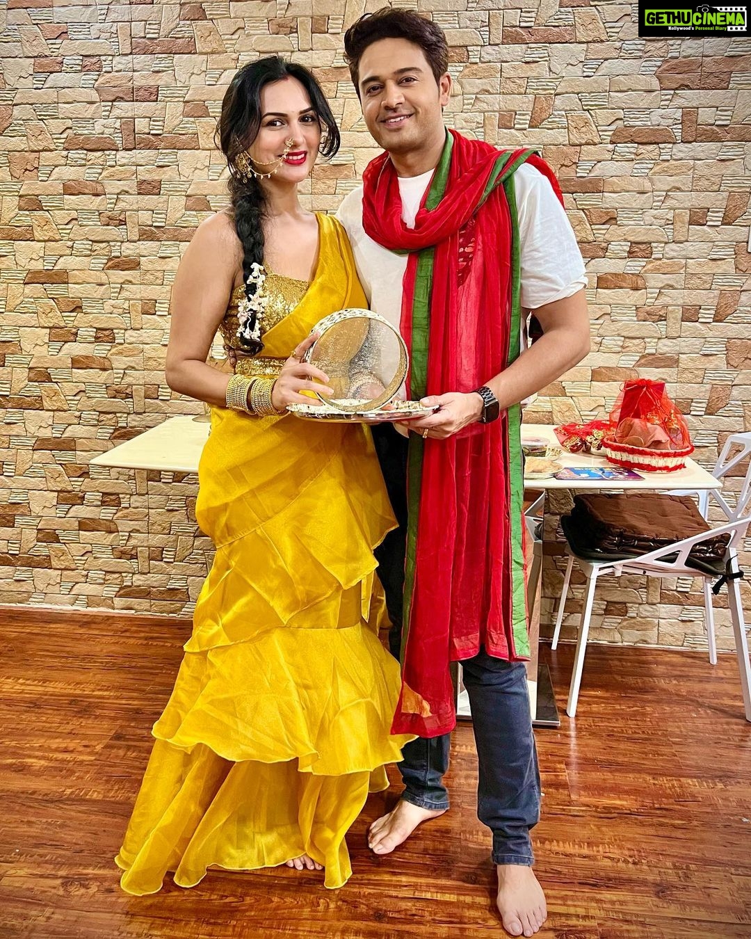 Akansha Chamola - 123.6K Likes - Behind every husband who thinks he wears the pants ….. is a wife who told him which pair to wear ….
quite literal in our case 🥰🥰🥰🥰
.
.
.
.
.
.
.
.
.
.
.
.
.
.
.
.
.
.
.
.
.
.
.
.
.
#karwachauth #karwachauthspecial #indianfestivewear #indiansaree #gold #couplegoals #marriedcouple #instacouple #instacute #instalove #instafashion #instafam #aboutlastnight #desi #indianfestival #couplegram #funnycaptions #instamood